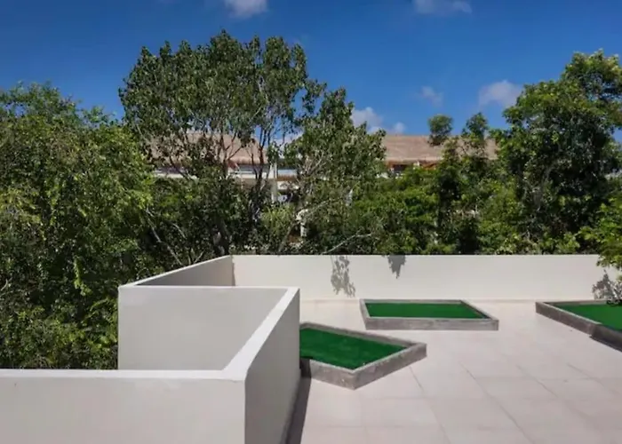 Apartment Jungle Jacuzzi *