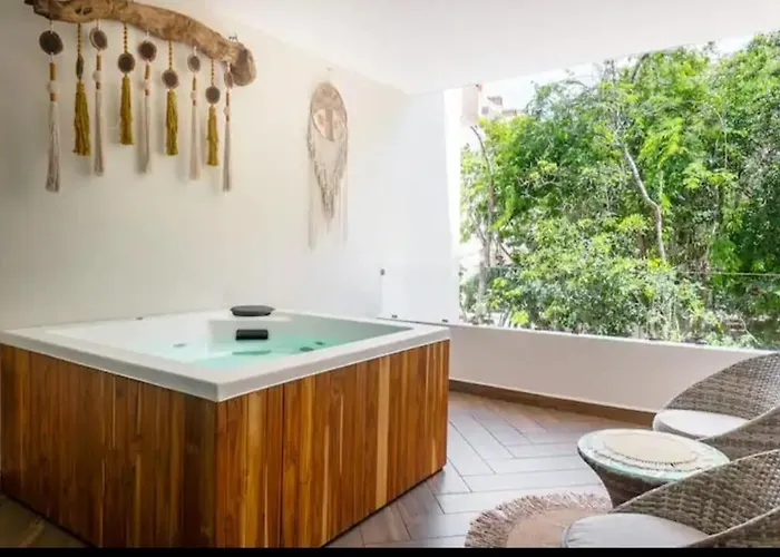 Jungle Jacuzzi